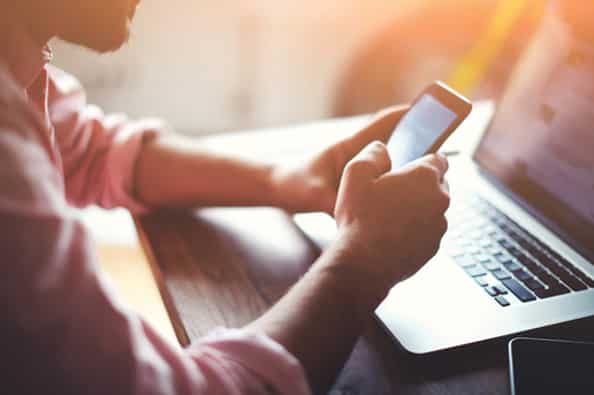 UTH – UNE CONNEXION WIFI FACILE, SÉCURISÉE ET PERSONNALISÉE Un wifi de qualité, rapide et adapté à l'hôtellerie